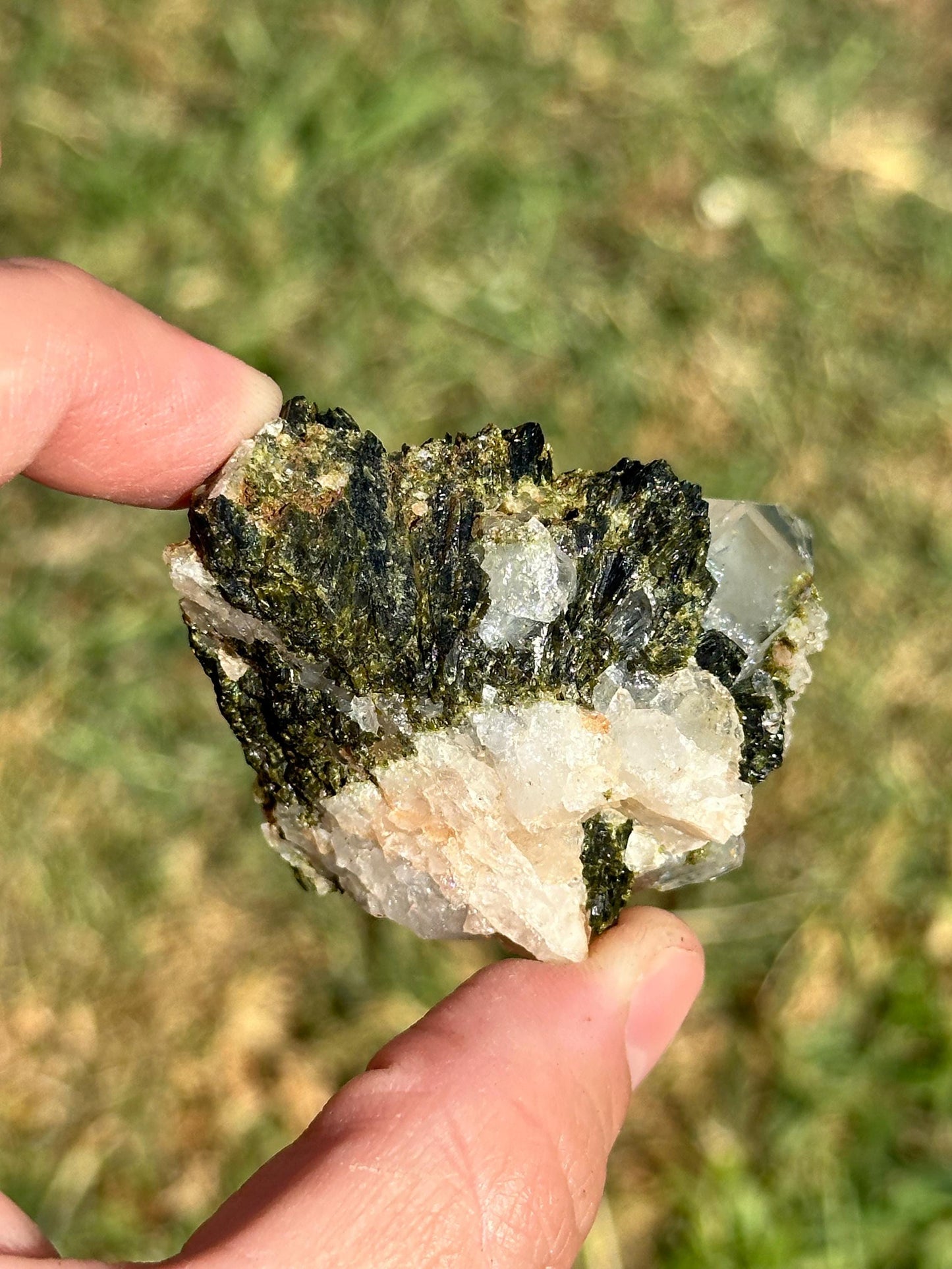 Epidote Quartz Mineral specimen, Turkey, Home decor, gift, natural, souvenir, sparkly