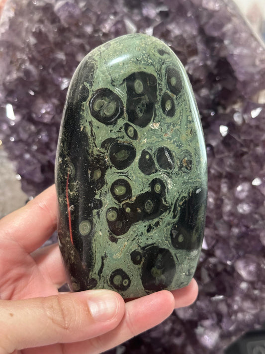 Kambaba Jasper Freeform, Madagascar